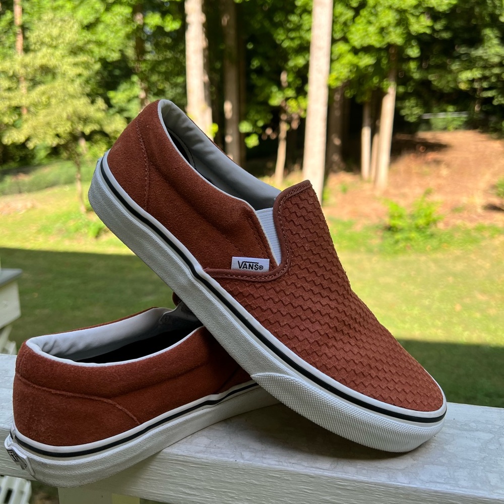 Suede Vans Slip On